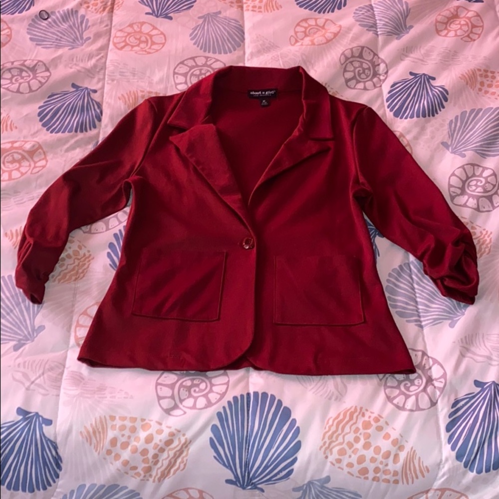 Soft burgundy blazer